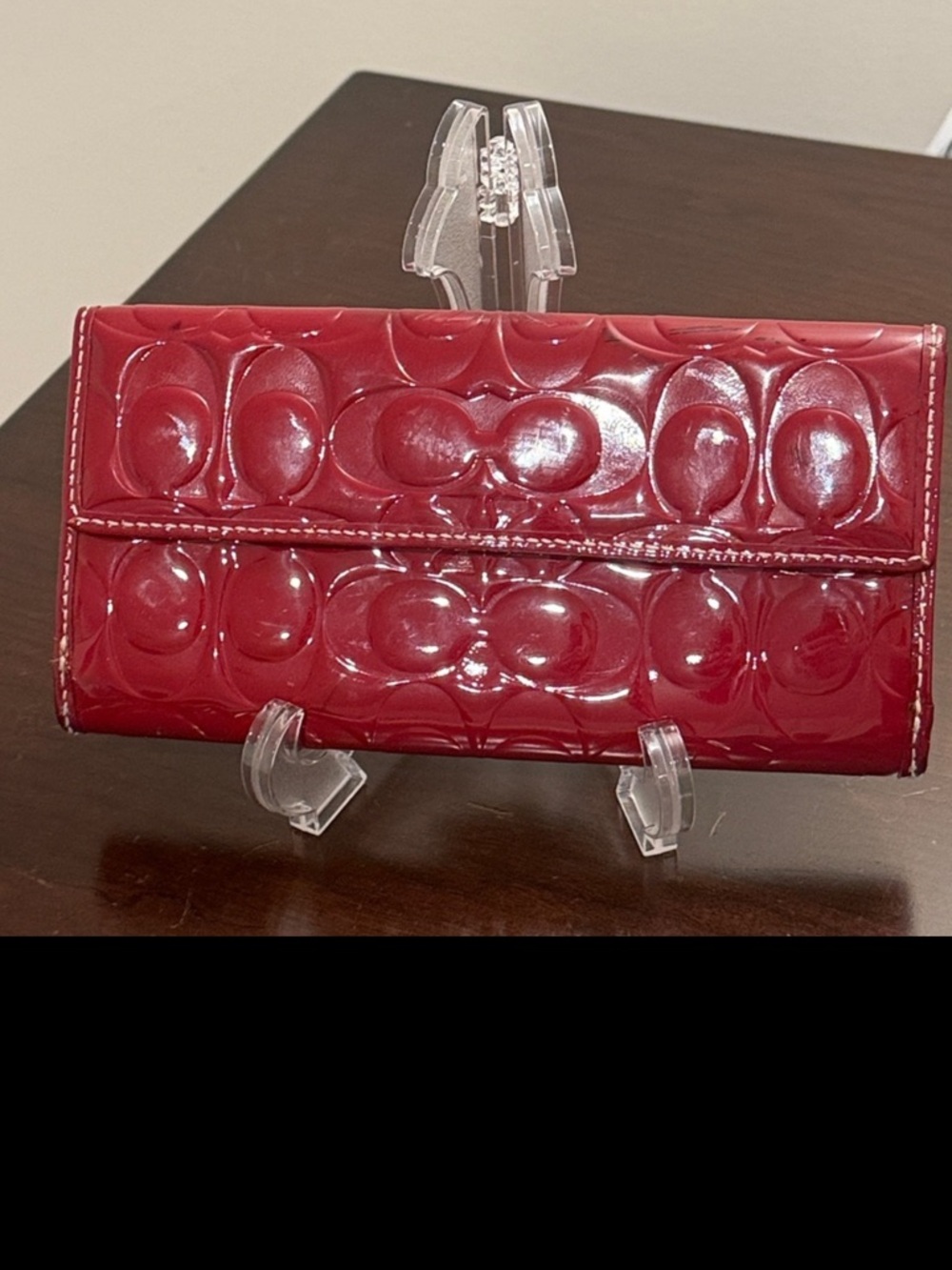 Coach Vintage Signature Embossed Patent Leather Turnlock Wallet (Color: Red) EUC - Picture 4 of 16